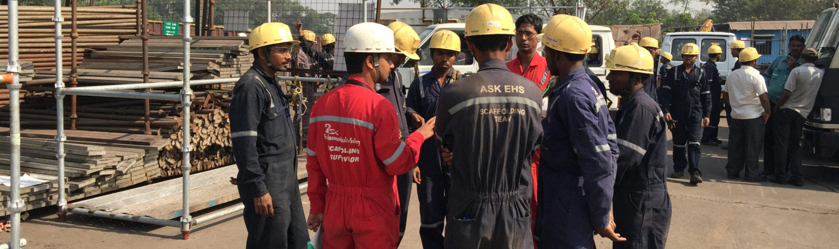 ASK-EHS Scaffolding team working on site in India